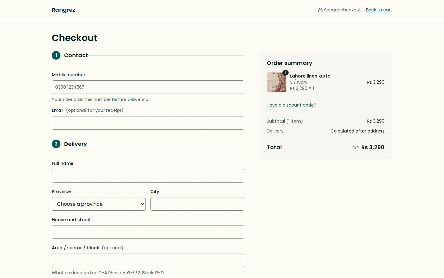 A store's checkout on desktop, with delivery details and cash on delivery